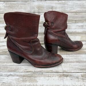 Frye Lucinda Boots Sz 8B Brown Leather Slouch Ankle Booties Stacked Heel Buckle
